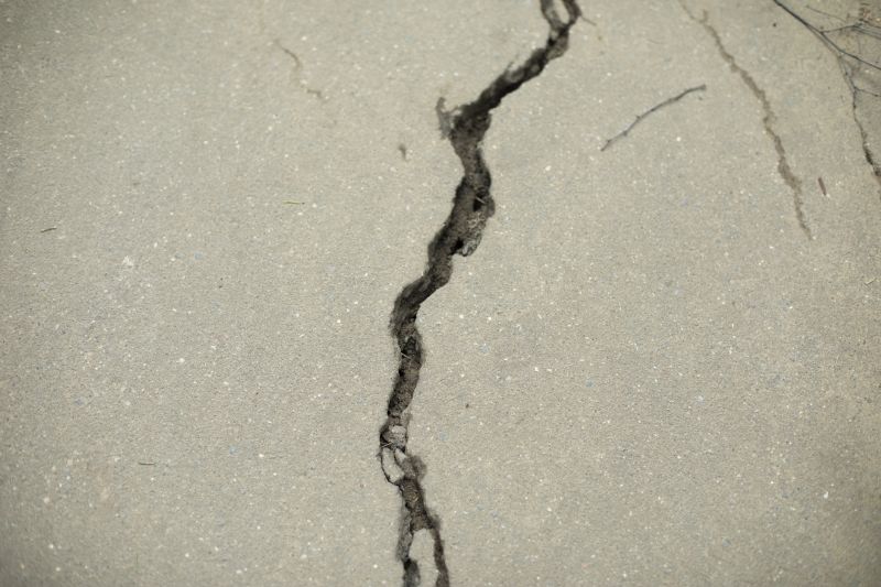 Concrete Crack Sealing in Des Moines, IA