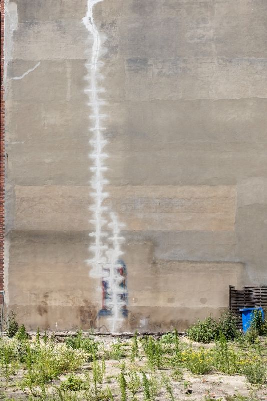 Wall Crack Sealing Service detail